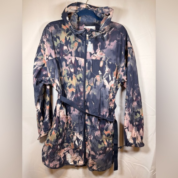 Columbia Jackets & Blazers - Columbia Women's Floral-Print Hooded Rain Jacket in Navy and Blush